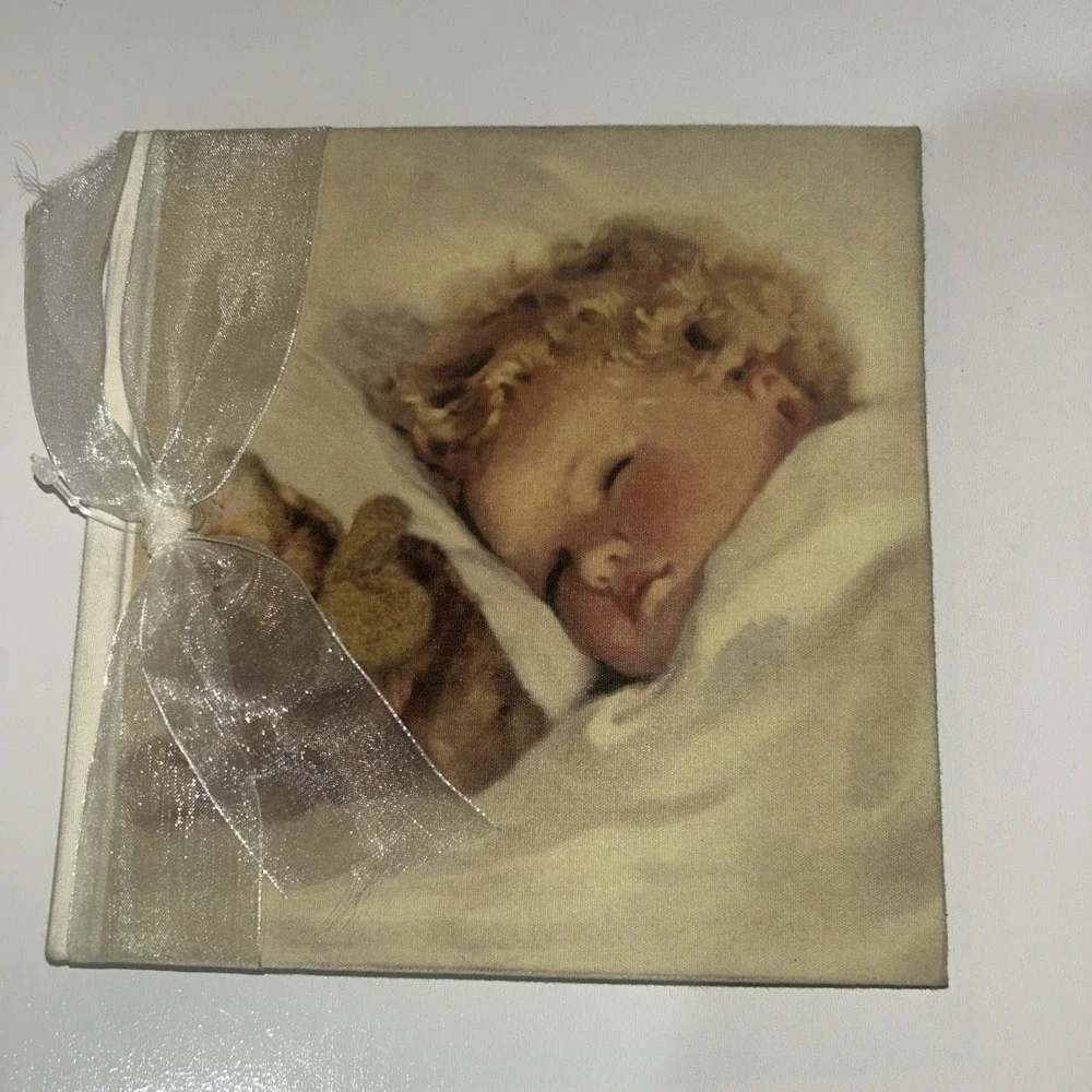 Terra Traditions Baby Photo Album‎ Sleeping Baby Moon Ribbon 7x7 Keepsake